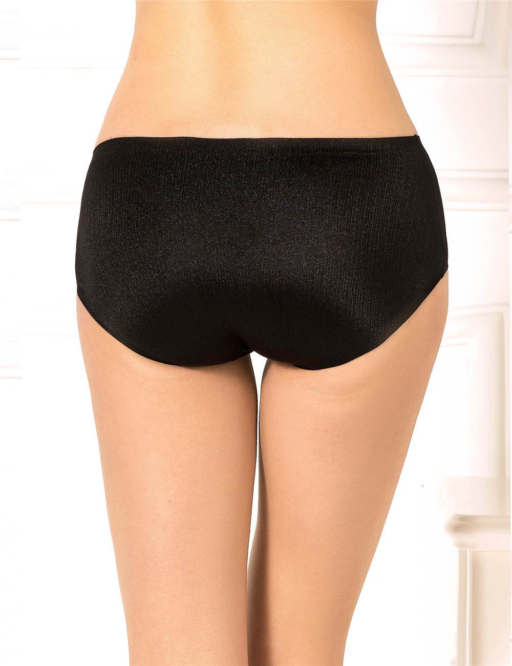 Black Silky Seamless Panty - TeaseFashion