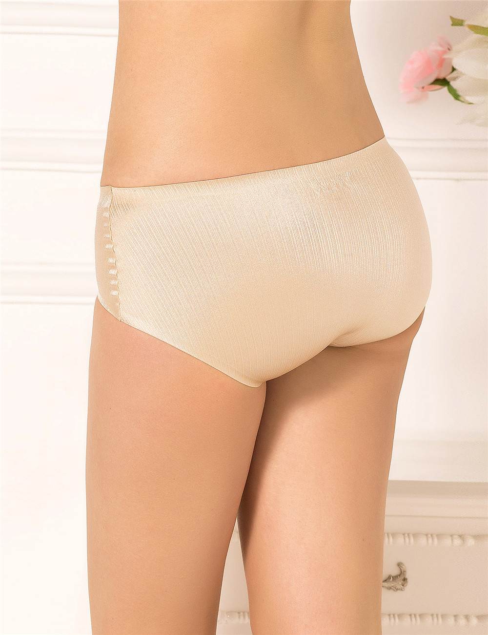 Champagne Seamless Panty – Smooth, No VPL & Lightweight - TeaseFashion